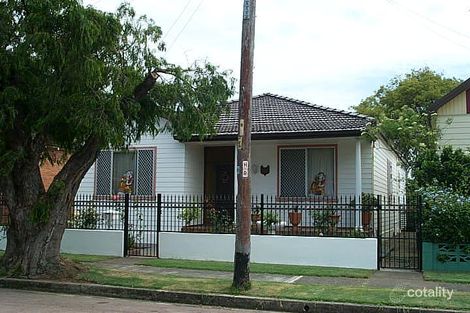 122 Turnbull St, Hamilton South, NSW 2303