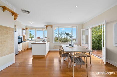 Property photo of 18 Mulgrave Way Croydon North VIC 3136