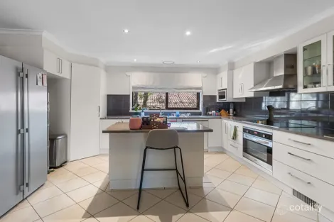 Property photo of 31 Dorrigo Drive Boronia VIC 3155