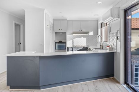 Property photo of 5 Northey Crescent Hoppers Crossing VIC 3029