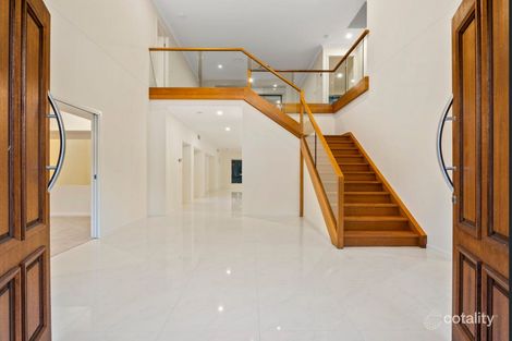 Property photo of 9 Whiptail Place Advancetown QLD 4211