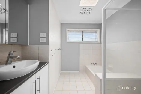 Property photo of 25 Cavell Avenue Beaudesert QLD 4285