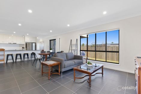 Property photo of 25 Norfolk Drive Hidden Valley QLD 4703