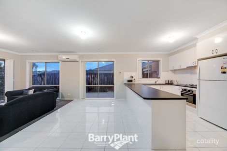Property photo of 1 Green Orchid Circuit Pakenham VIC 3810