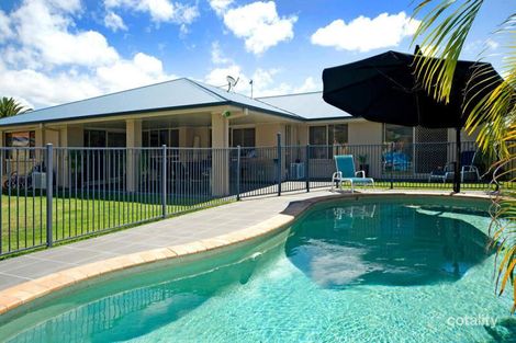 Property photo of 26 Dallow Crescent Helensvale QLD 4212