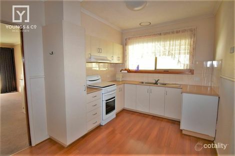 Property photo of 67 Carr Crescent Mooroopna VIC 3629