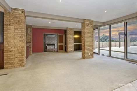 Property photo of 19 Caithness Crescent Glen Waverley VIC 3150
