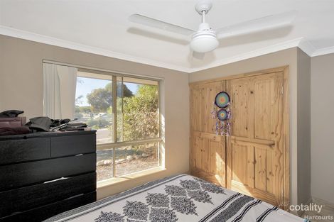 Property photo of 11 Shortridge Way Quinns Rocks WA 6030