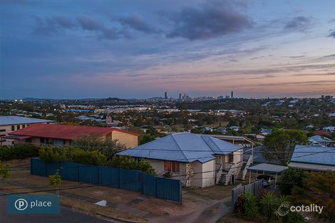 45 Redwood St, Stafford Heights, QLD 4053