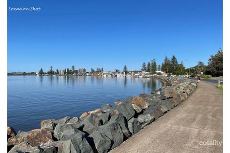 Property photo of 4/19 Beach Street Tuncurry NSW 2428