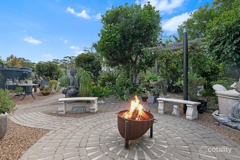 Property photo of 15 Lakeside Drive Burrum Heads QLD 4659