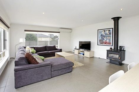 Property photo of 10 Shekkleton Road Bannockburn VIC 3331