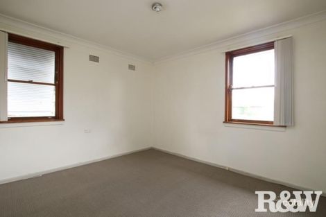 Property photo of 16 Tasman Avenue Lethbridge Park NSW 2770