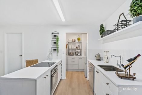 Property photo of 3/5 Lind Avenue Palm Beach QLD 4221