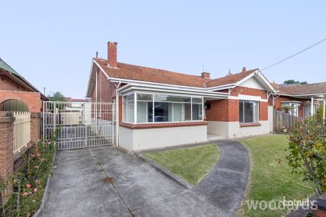 11 Woolton Ave, Thornbury, VIC 3071