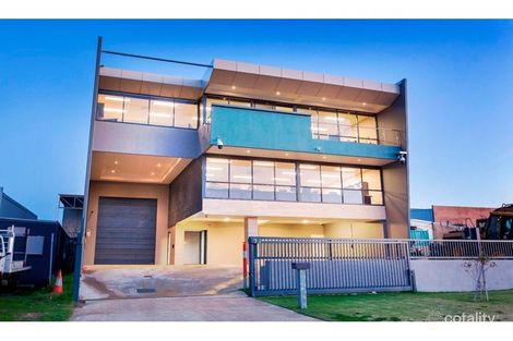 9 Zeta Cres, O'Connor, WA 6163