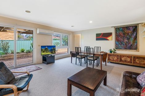 Property photo of 8 Emma Place Quarry Hill VIC 3550