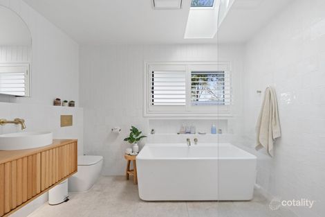 Property photo of 41 Wild Duck Drive Mermaid Waters QLD 4218