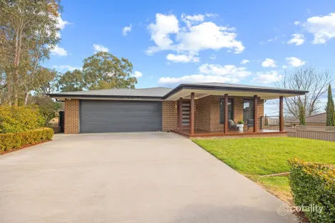 Property photo of 4 Discovery Drive Yass NSW 2582