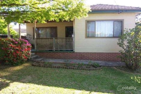 15 Somerville Rd, Hornsby Heights, NSW 2077