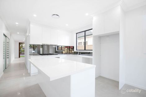 Property photo of 16B Anzac Mews Wattle Grove NSW 2173