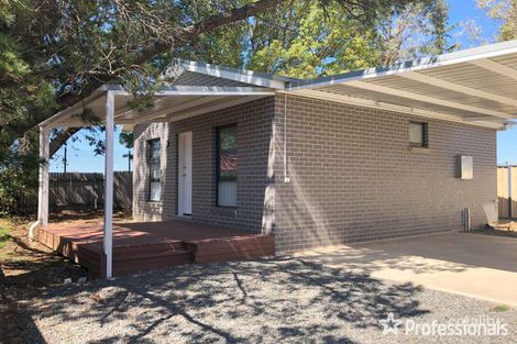 Property photo of 14 Sampson Crescent Bomaderry NSW 2541