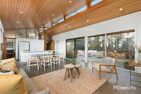 Property photo of 128 The Righi Eaglemont VIC 3084