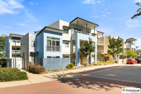 Property photo of 28/6 Ibera Way Success WA 6164