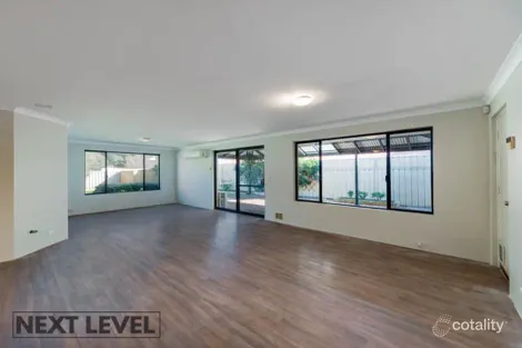 Property photo of 8 Clarafield Meander Tapping WA 6065