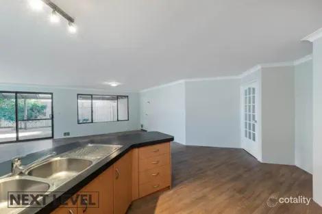 Property photo of 8 Clarafield Meander Tapping WA 6065