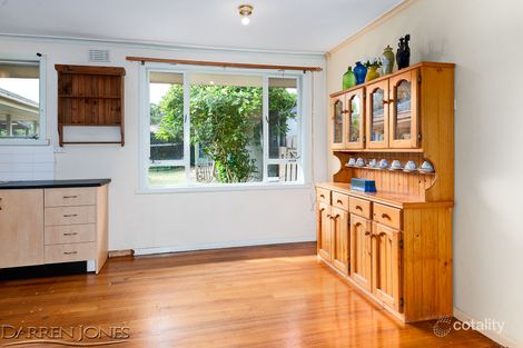 Property photo of 14 Wattle Drive Watsonia VIC 3087