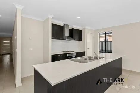 Property photo of 36 Oreilly Road Tarneit VIC 3029
