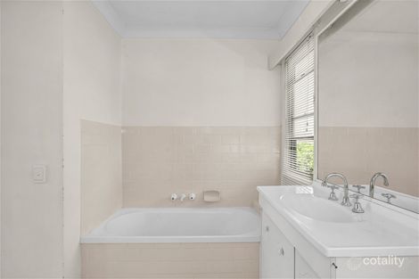 Property photo of 12/18 Batchworth Road Molendinar QLD 4214