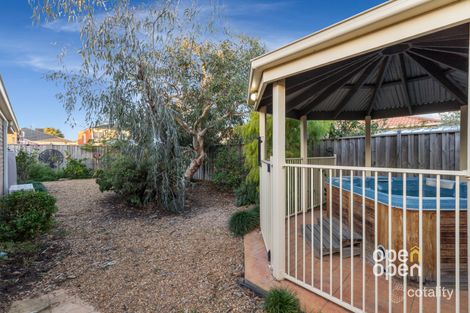 Property photo of 6 Palmtree Place Aspendale Gardens VIC 3195