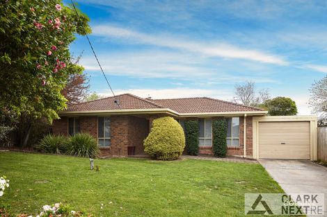19 Hopetoun Rd, Drouin, VIC 3818