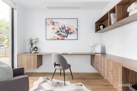 Property photo of 239A Tucker Road McKinnon VIC 3204
