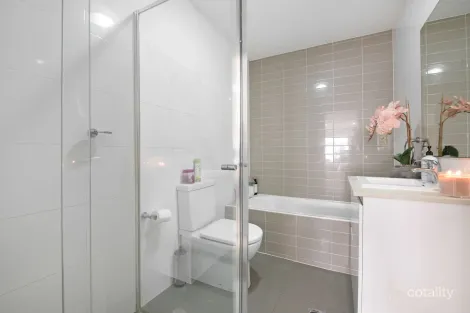 Property photo of 207/8 Merriville Road Kellyville Ridge NSW 2155