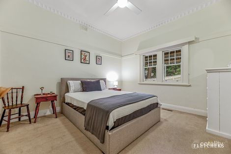 Property photo of 16 Starcross Avenue Croydon VIC 3136