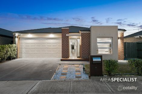19 Valencia Cct, Cranbourne, VIC 3977
