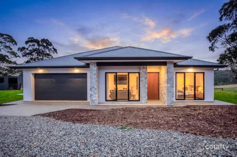 Property photo of 9 Summit Road Meadows SA 5201