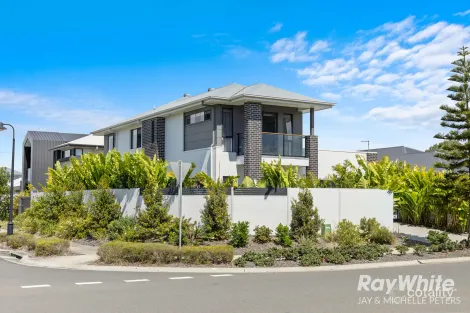 Property photo of 10 Coolum Parade Newport QLD 4020
