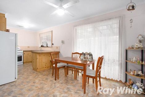 Property photo of 11 Gipps Crescent Cranbourne North VIC 3977