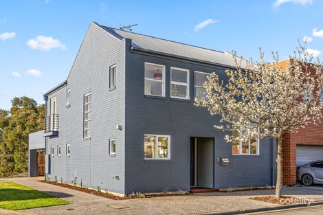 Property photo of 7 Harbour Lane Mawson Lakes SA 5095