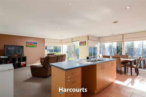 Property photo of 32 Silver Creek Drive Lynbrook VIC 3975