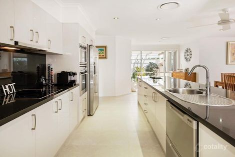 Property photo of 4 Nirvana Court Runaway Bay QLD 4216