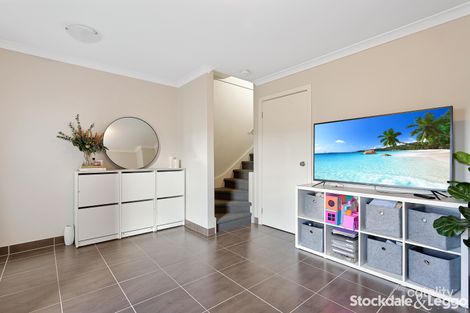 Property photo of 20 Swagman Walk Wollert VIC 3750