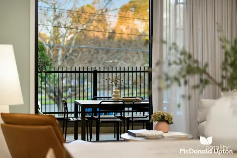 Property photo of 4/727 Mt Alexander Road Moonee Ponds VIC 3039