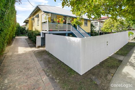 Property photo of 82 Mountjoy Terrace Wynnum QLD 4178