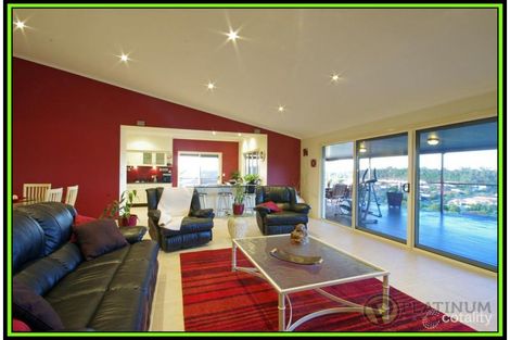 Property photo of 12 Buffalo Crescent Pacific Pines QLD 4211