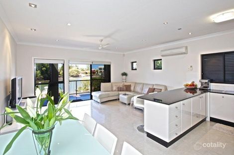 Property photo of 2/57 Stradbroke Street Biggera Waters QLD 4216